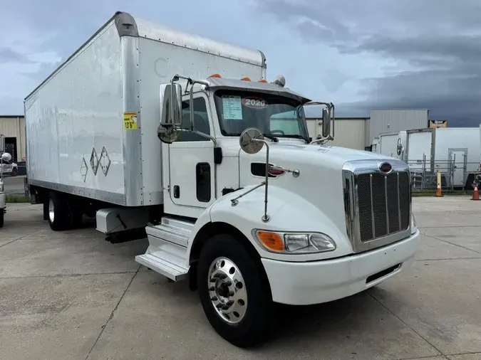 2020 Peterbilt 337