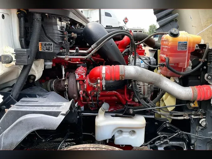 2021 INT LT625 6x4ad399cdfdd9a5818dc8f7943d665d33a