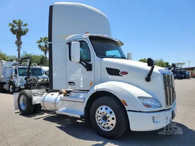 2021 PETERBILT 579