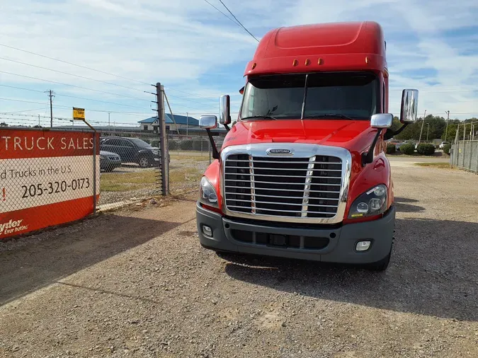 2019 FREIGHTLINER/MERCEDES CASCADIA 125