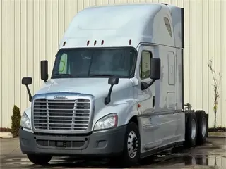 2018 FREIGHTLINER CASCADIA 125