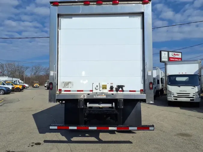 2019 FREIGHTLINER/MERCEDES M2 106