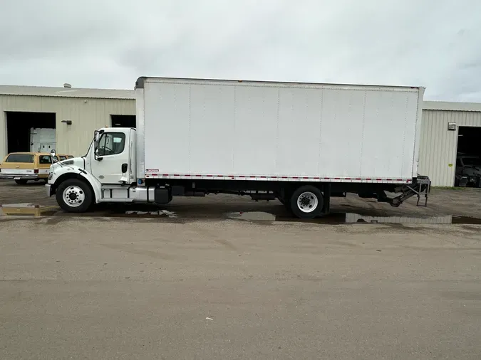 2020 FREIGHTLINER/MERCEDES M2 106