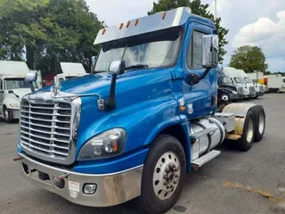 2018 FREIGHTLINER/MERCEDES CASCADIA 125