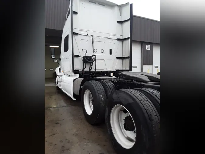 2020 NAVISTAR INTERNATIONAL LT625 SLPR CAB