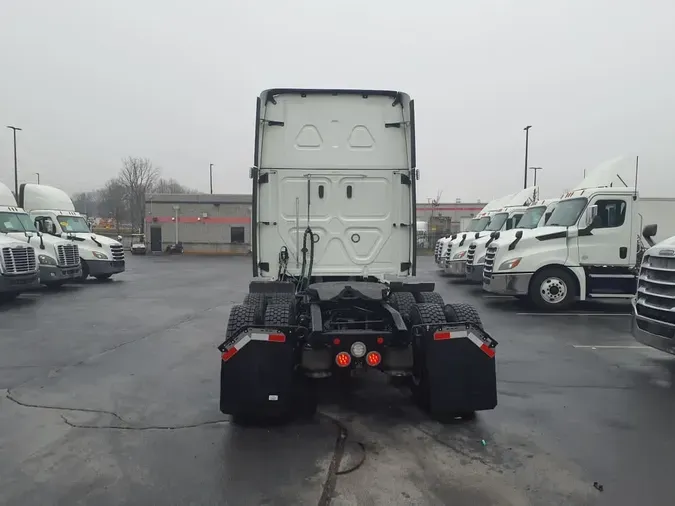 2022 FREIGHTLINER/MERCEDES NEW CASCADIA PX12664