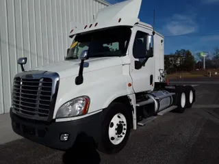 2016 Freightliner CASCADIA 125