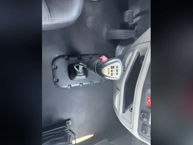 2019 Peterbilt 579