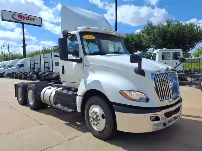 2020 NAVISTAR INTERNATIONAL LT625 DAYCAB T/A