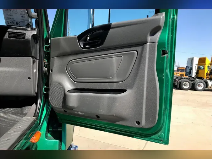 2020 INT LT625 6x4