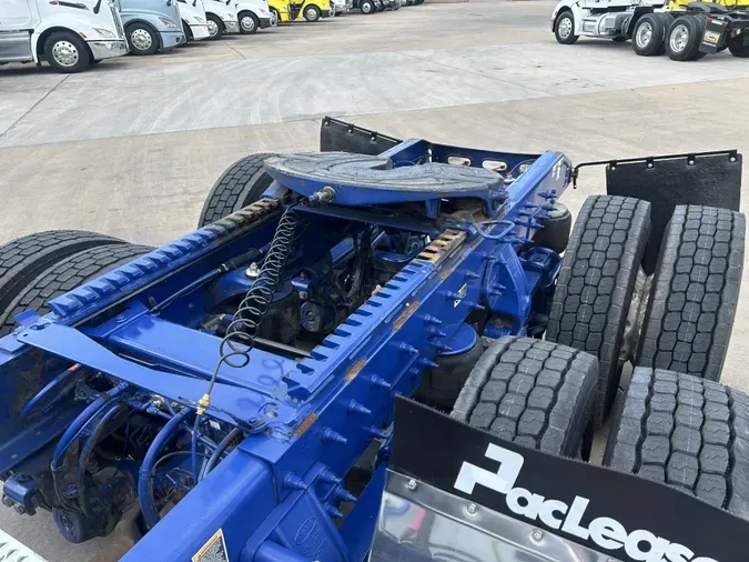 2020 Peterbilt 567
