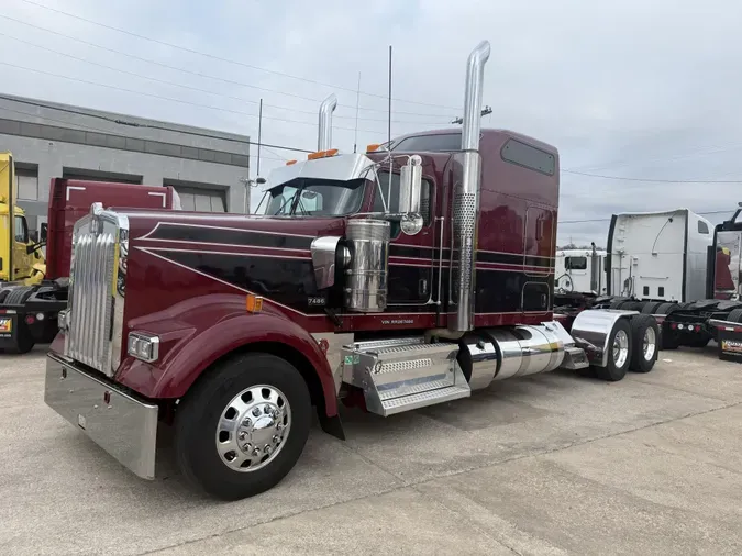 2024 Kenworth W900ad62917a45a95c2f2fe09bb9a128621e