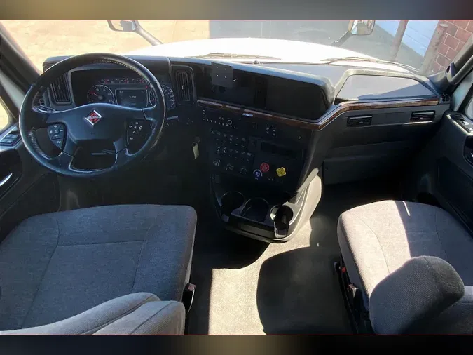 2021 INT LT625 6x4