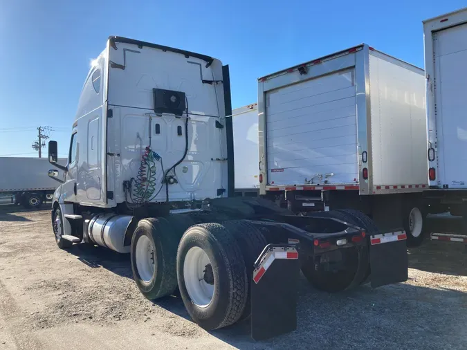 2018 FREIGHTLINER/MERCEDES NEW CASCADIA 126