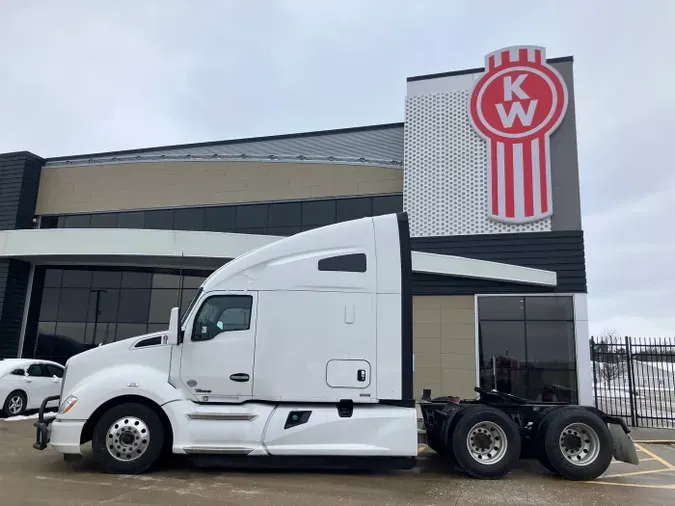 2021 Kenworth T680