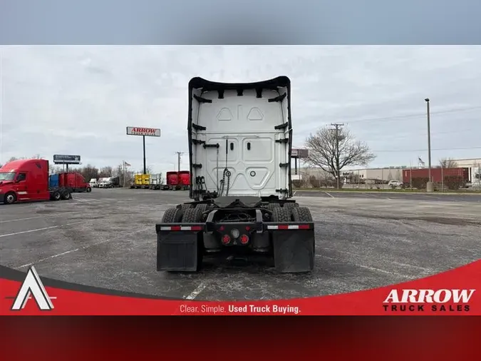 2022 FREIGHTLINER CA126