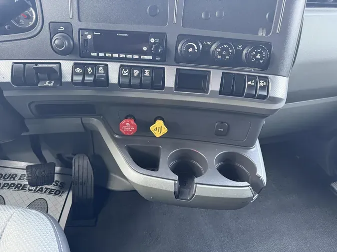 2022 Kenworth T680