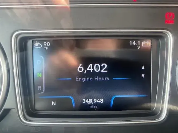 2022 International LT625