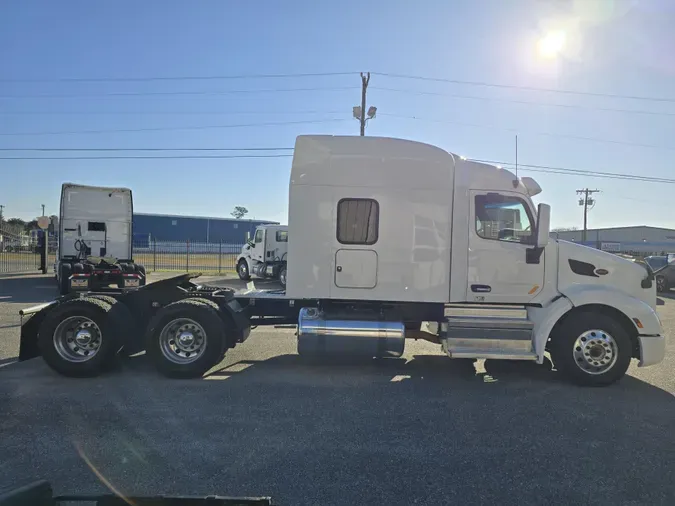 2022 Peterbilt 579