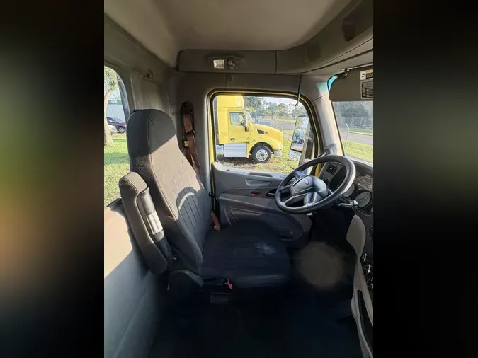 2021 Peterbilt 579