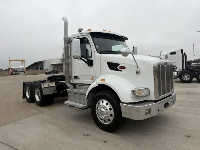 2020 Peterbilt 567
