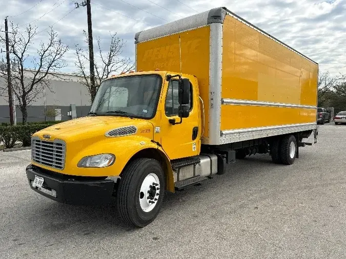 2018 Freightliner M2