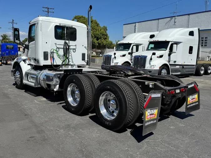 2022 Peterbilt 567