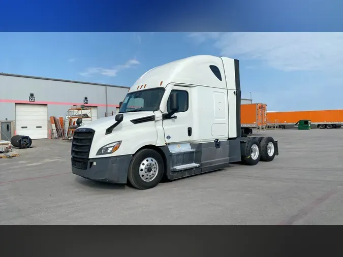 2023 Freightliner Cascadia 126