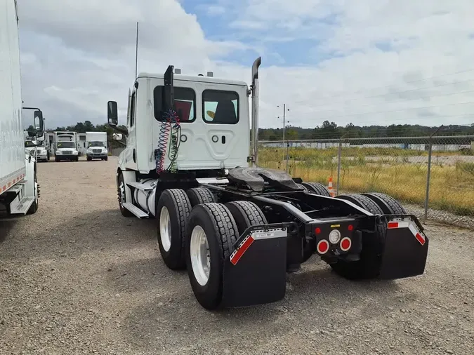 2021 FREIGHTLINER/MERCEDES NEW CASCADIA PX12664