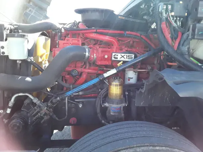 2019 NAVISTAR INTERNATIONAL LT625 SLPR CAB