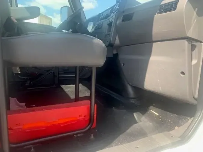2021 International MV607