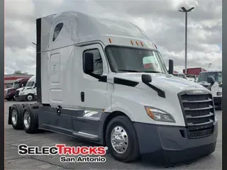 2019 Freightliner CASCADIA 126