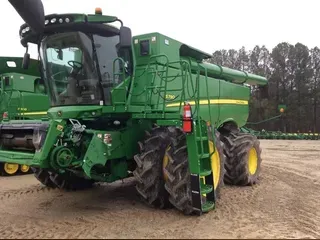 2020 John Deere S790