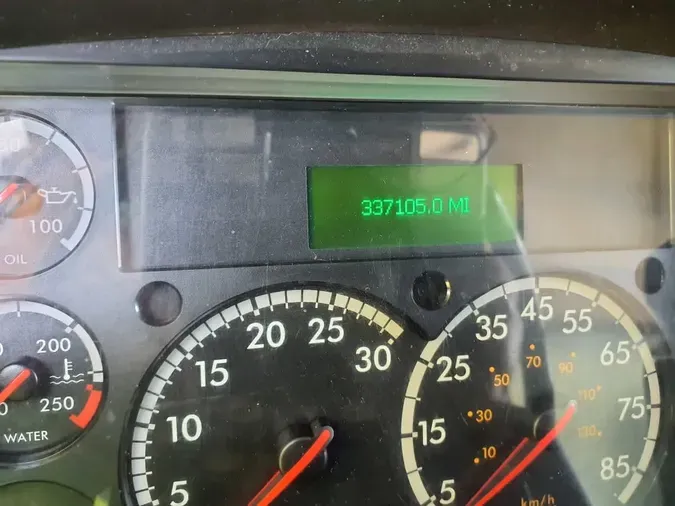 2021 FREIGHTLINER M2 106