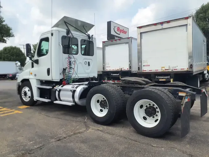 2019 FREIGHTLINER CASCADIA 125