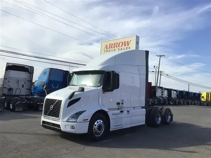 2021 VOLVO VNR64T640ad905e328bb838c6057ff048ff94495a