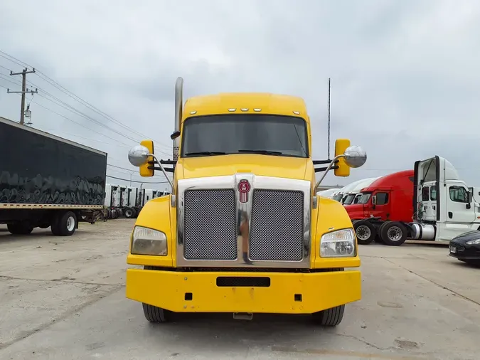 2019 KENWORTH TRUCKS T-880