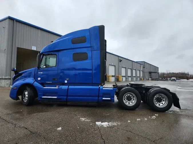 2021 VOLVO VNL64T760ad9c1b8ef6e1066cab04555abc3fd7a8