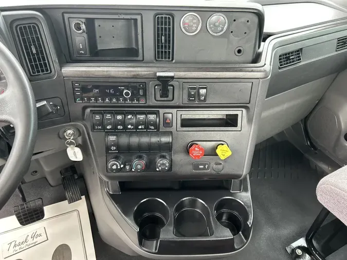 2023 International LT625