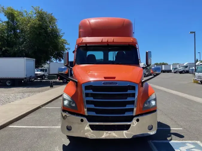 2020 FREIGHTLINER/MERCEDES NEW CASCADIA PX12664