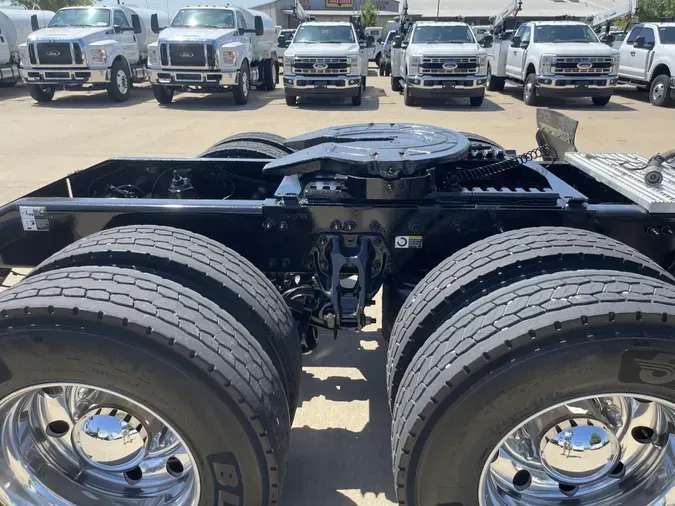 2021 Peterbilt 389
