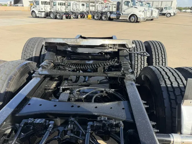 2022 Peterbilt 579ada1f074c2229982527e18b1b399776b