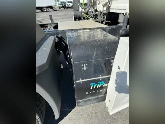 2020 Freightliner Cascadia