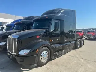 2022 Peterbilt 579