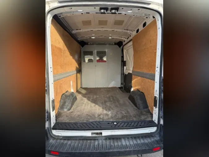 2019 FORD MOTOR COMPANY TRANSIT 250 MED ROOF