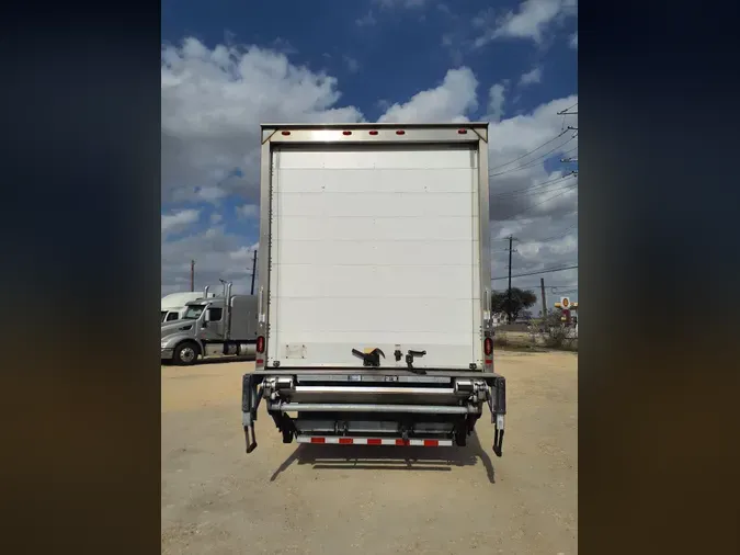 2020 FREIGHTLINER/MERCEDES M2 106