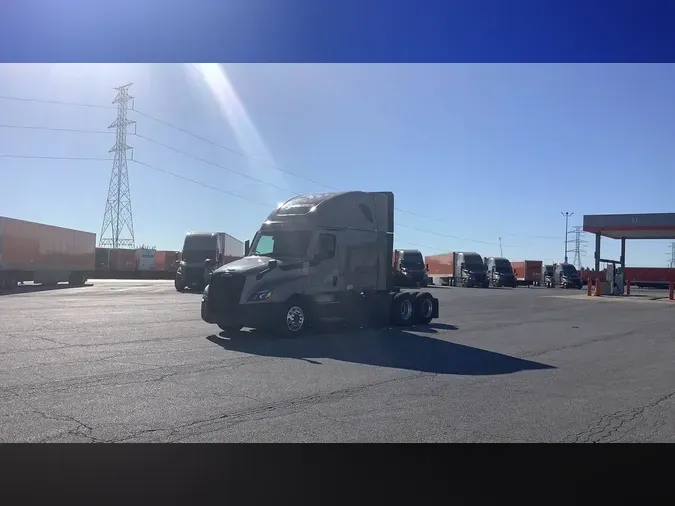 2025 Freightliner Cascadia 126adb3ce7590642bd3e71301000bdb8953