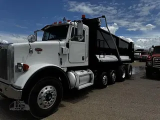2009 PETERBILT 365
