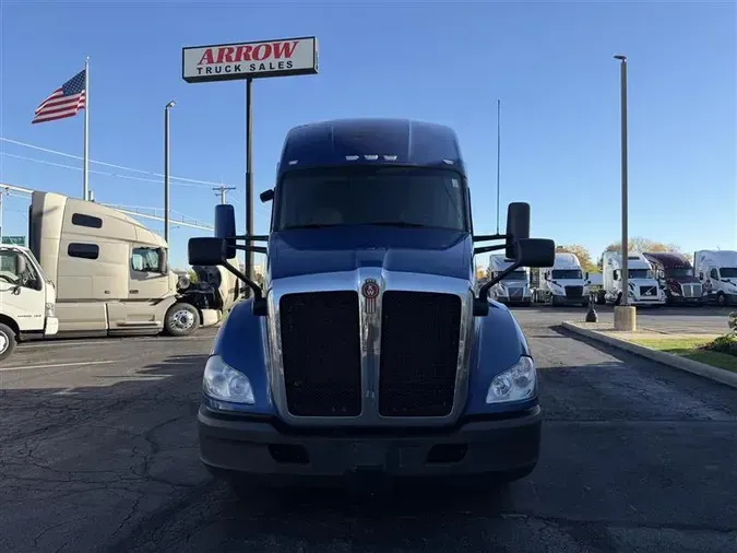 2022 KENWORTH T680adb61ac344dea9bba38e281a746ab844