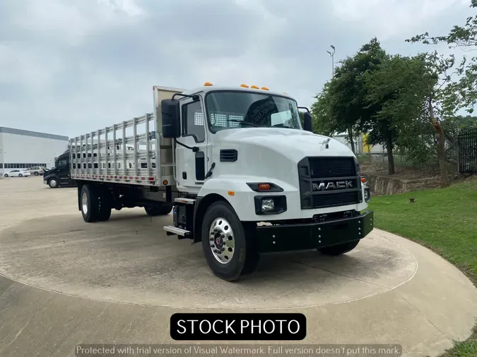 2025 MACK MD64